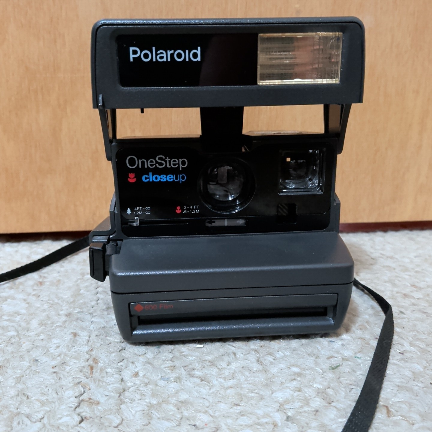 Polaroid 600 One Step Close Up Instant Camera Strap Tested Working UK Gray