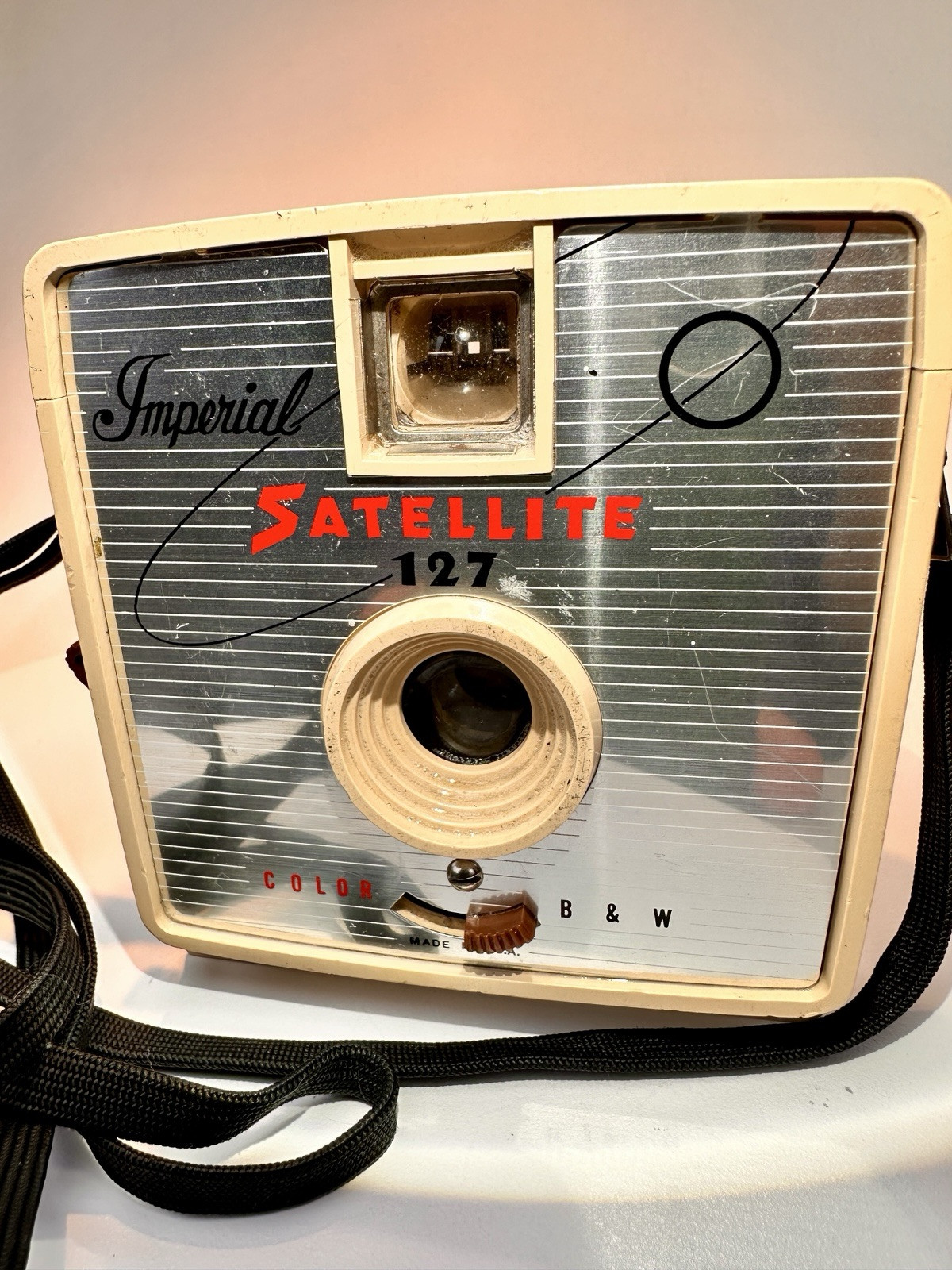 Imperial Satellite 127 Camera Vintage Parts only Untested No Flash
