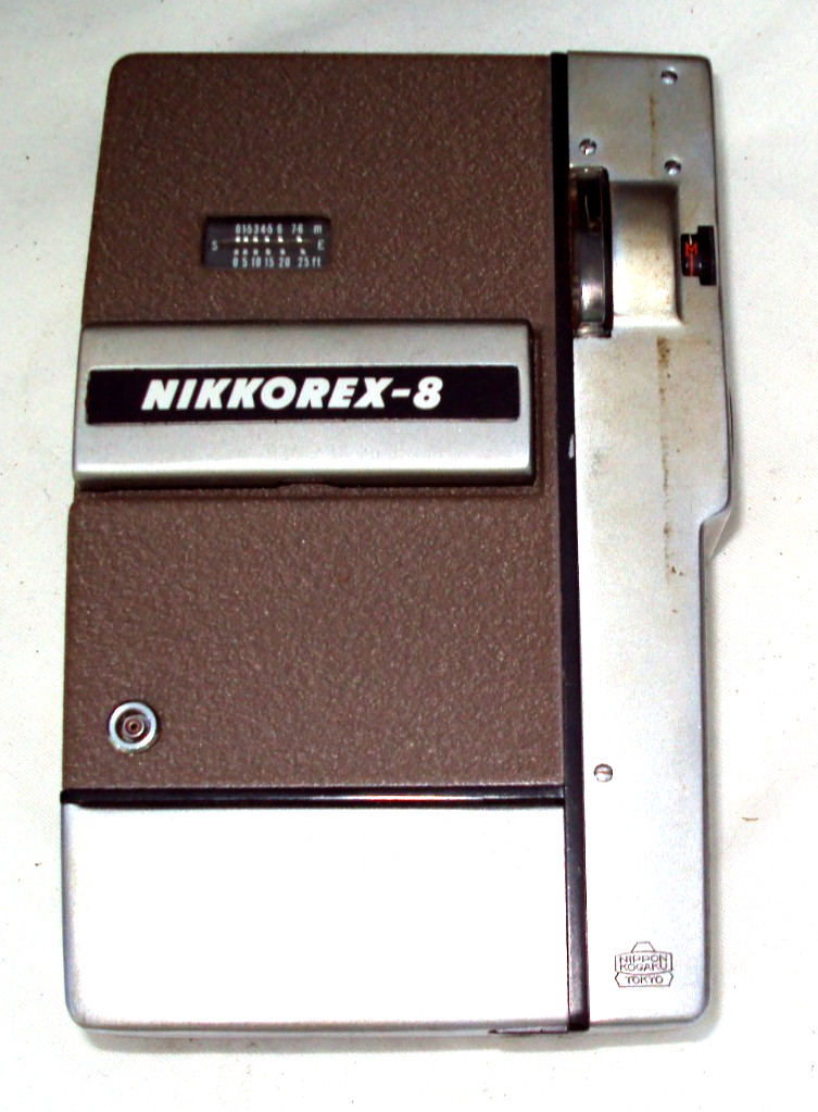 Nikkorex-8-8mm Film Movie Camera (JAPAN) NKKOREX 8-10mm LENS (USA)