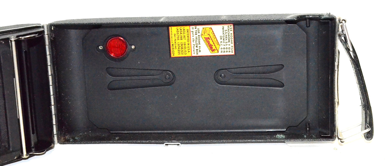 Kodak Jr. Six-16 Series III Camera – PARTS OR REPAIR – Read Description