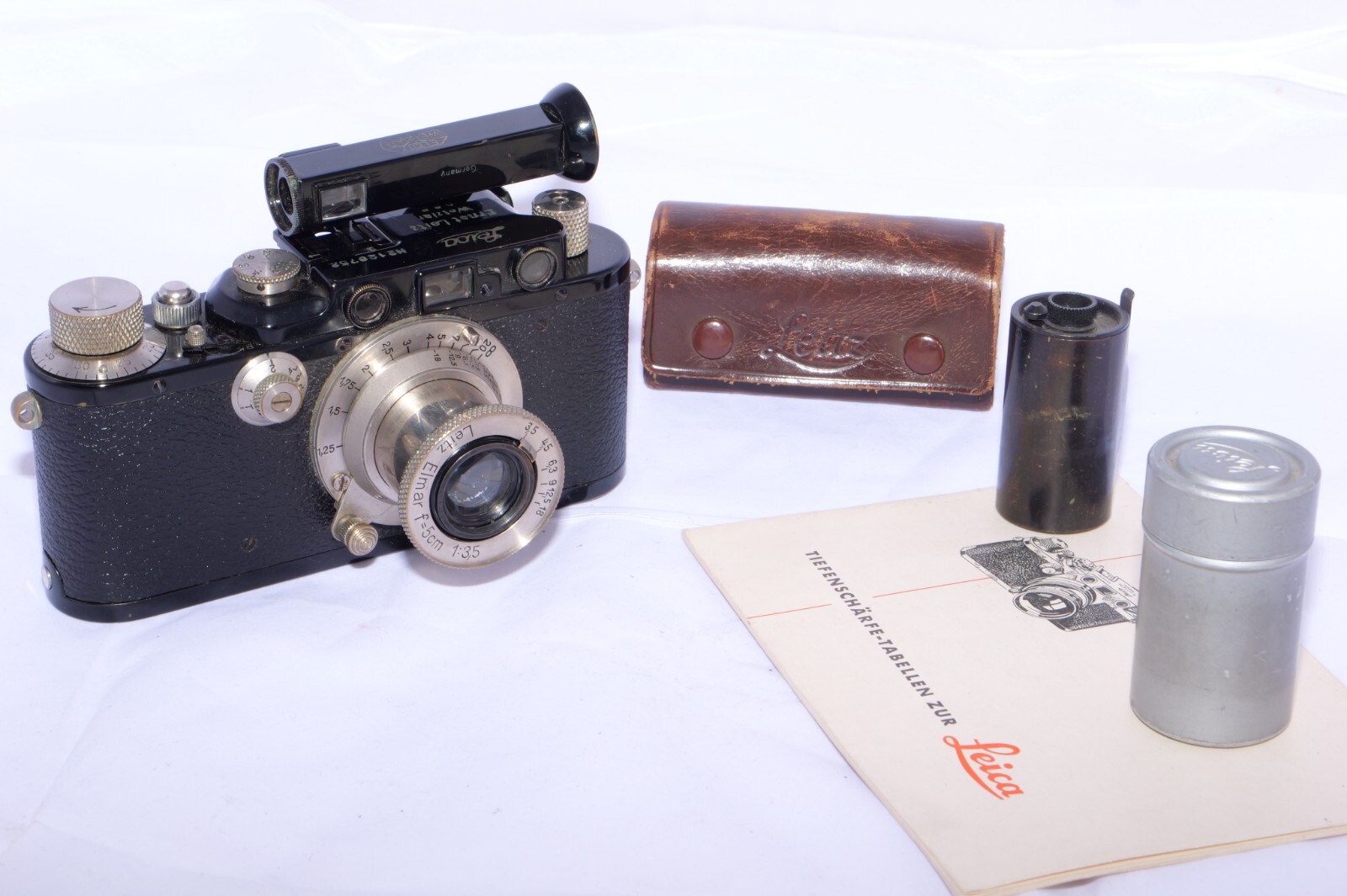 Leica III Black Rangefinder Camera. Nickel Elmar 5cm 3.5. WINTU R.A. Finder. CLA