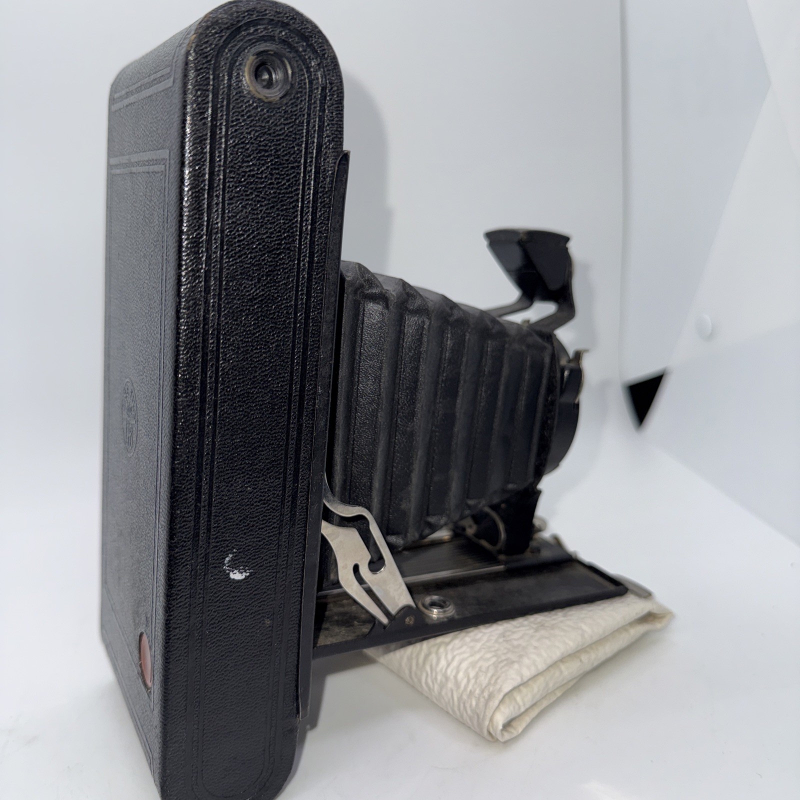 Eastman Kodak No. 2A Folding Cartridge Hawkeye Model B Camera 1926-34 Nice A5