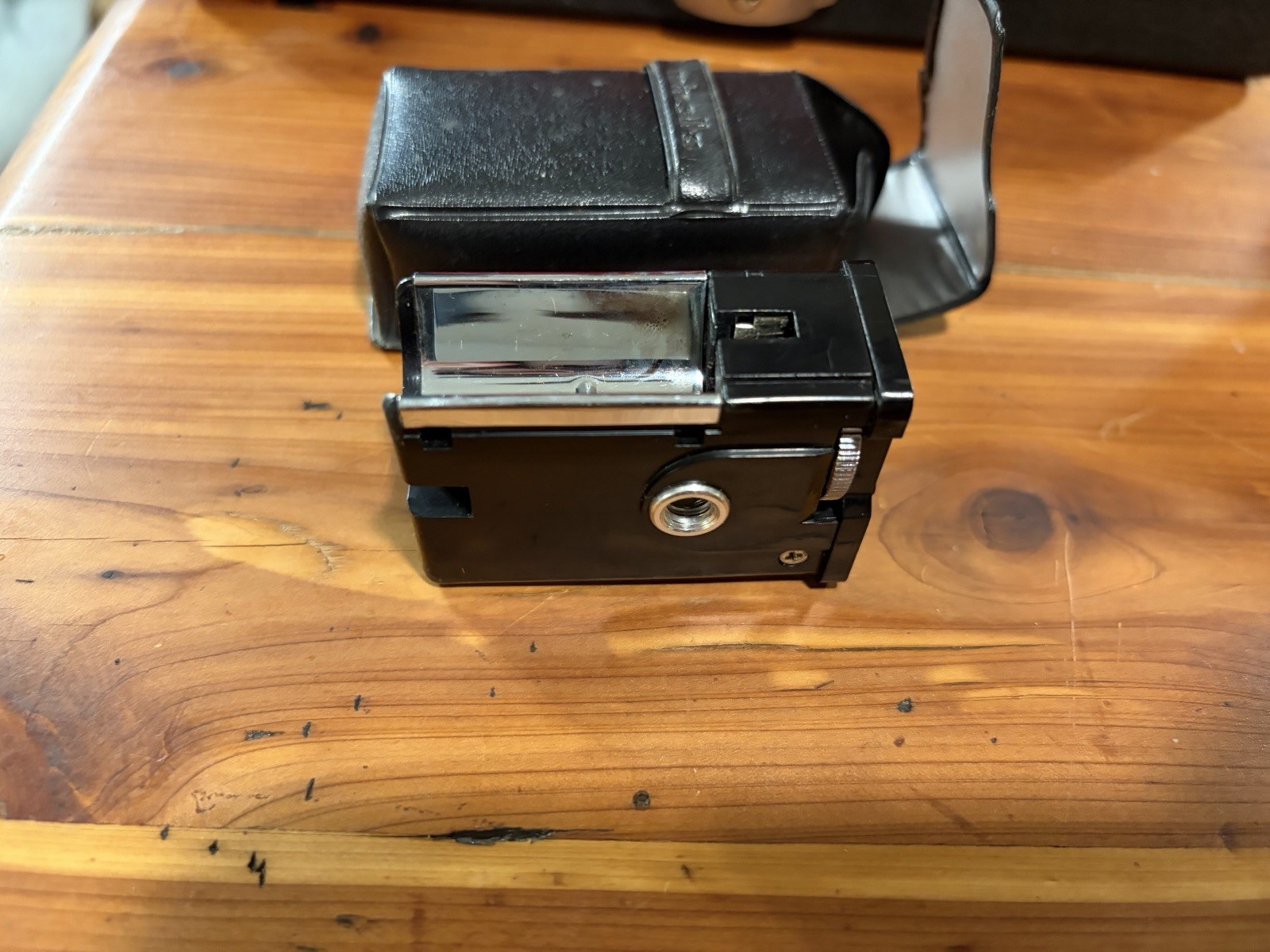 Vintage Minolta-16 MG Subminiature Spy Camera Kit w/ Case Film Accessories.