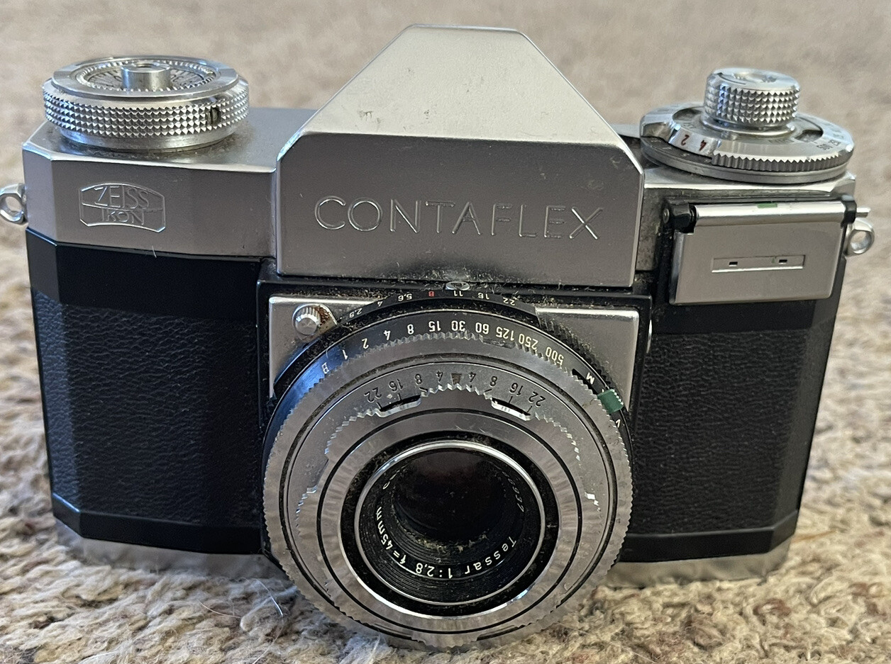 Zeiss Ikon Contaflex 35mm CAMERA with Tessar 1:2.8 45mm Lens, Untested A.N