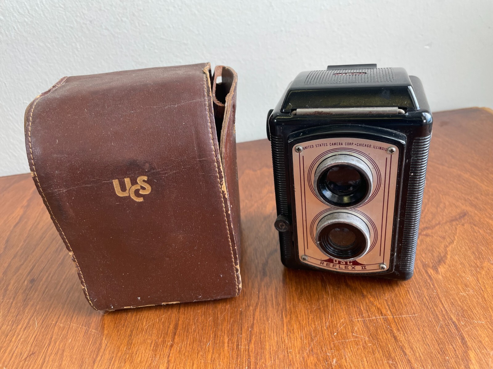 Vintage USC Reflex II Camera United States Camera Corp / Untested