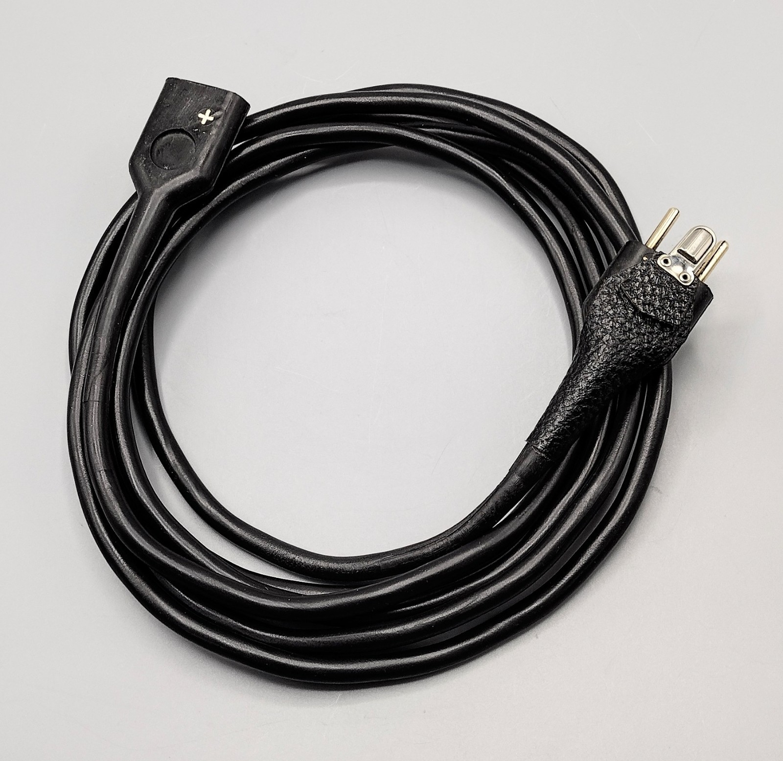 Arri Arriflex 16S, 16SB New orig factory camera power cable. Mint, Never Used !