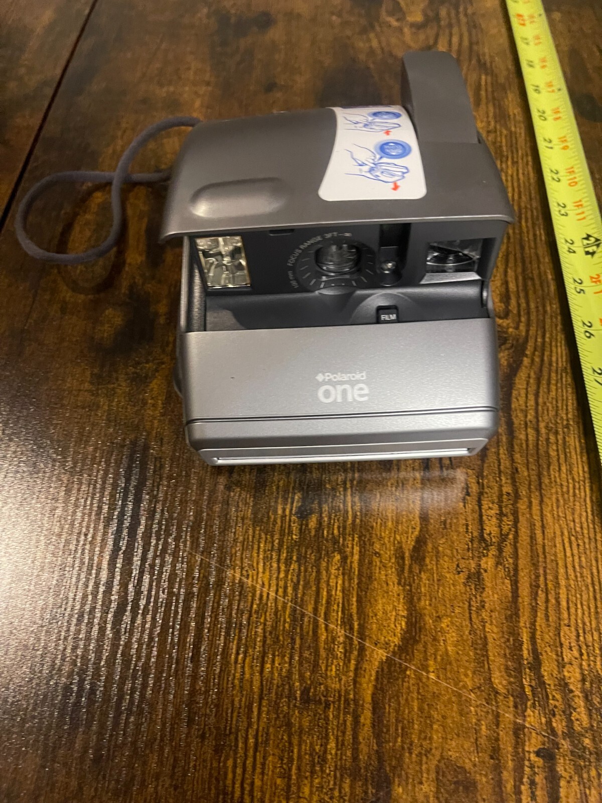 VTG. Polaroid One 600 Instant Camera Silver FILM TESTED! Works Great! VGC!