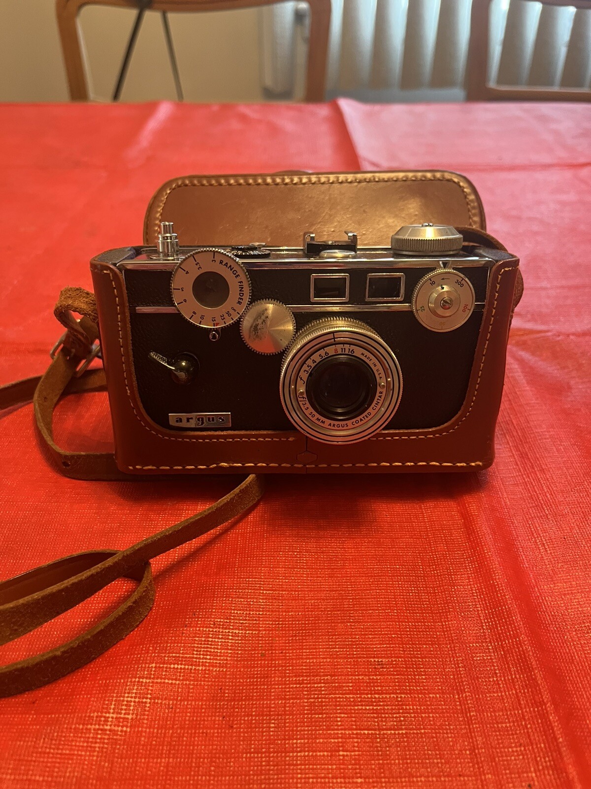 Argus C-3 35mm Rangefinder Vintage Black Film Camera Leather Case With Film Case
