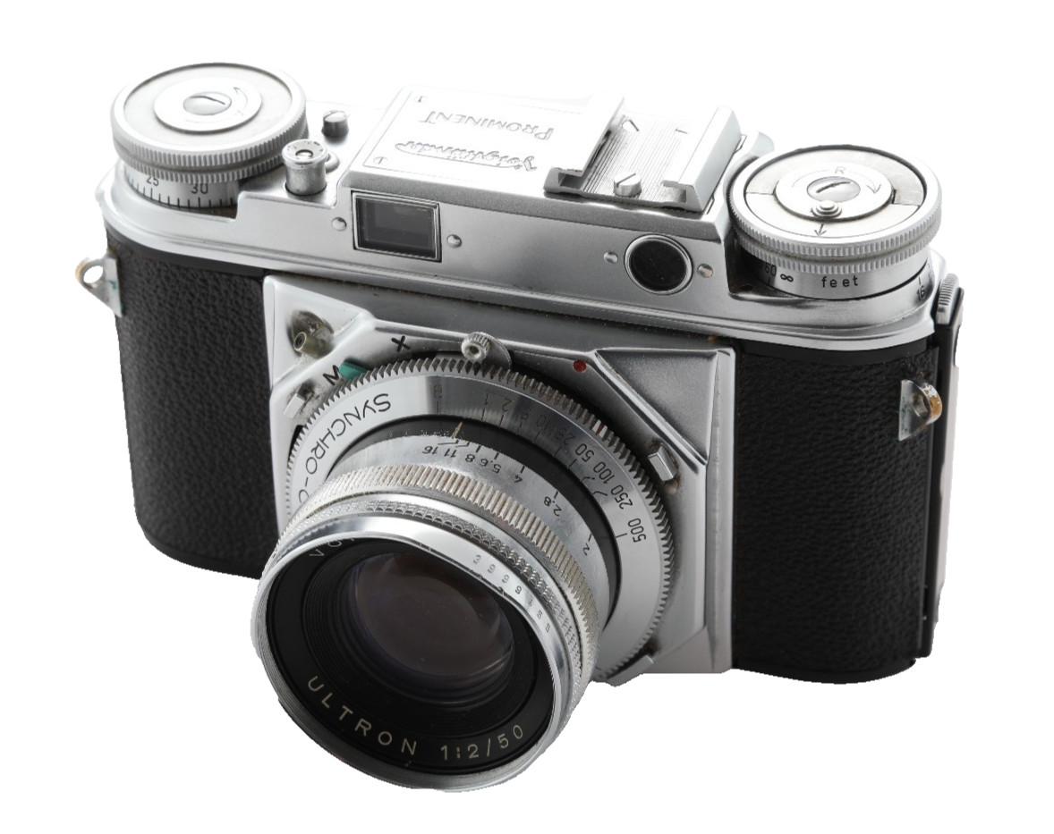 Voightlander Prominent 35mm Camera W/ 50mm F/2 Ultron AS-IS