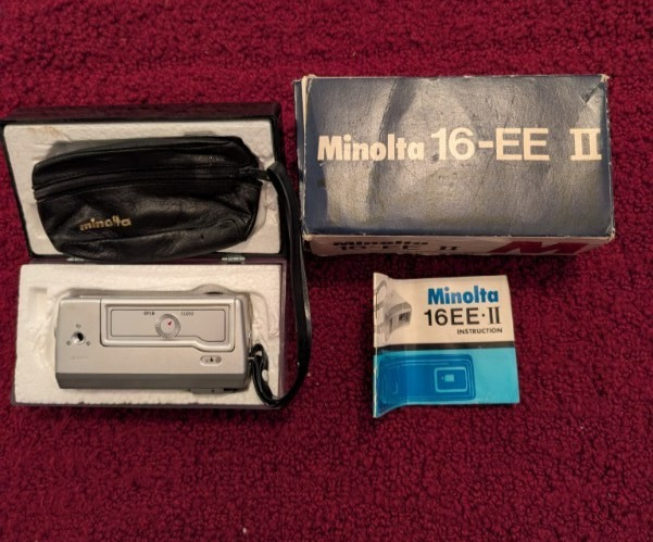 Vintage Minolta 16-EE II 16mm Subminiature Spy Film Camera w/Case & Original Box