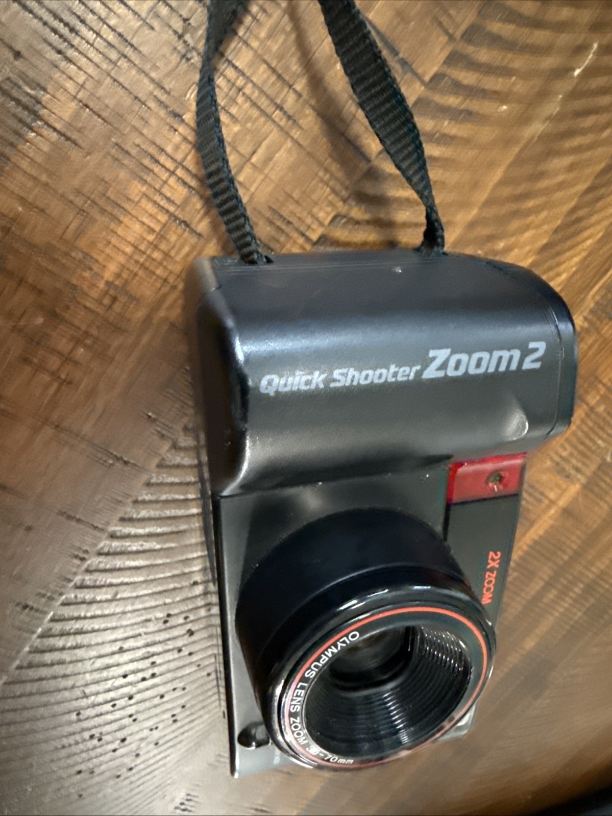 OLYMPUS QUICK SHOOTER ZOOM Point & Shoot 35mm Film Camera