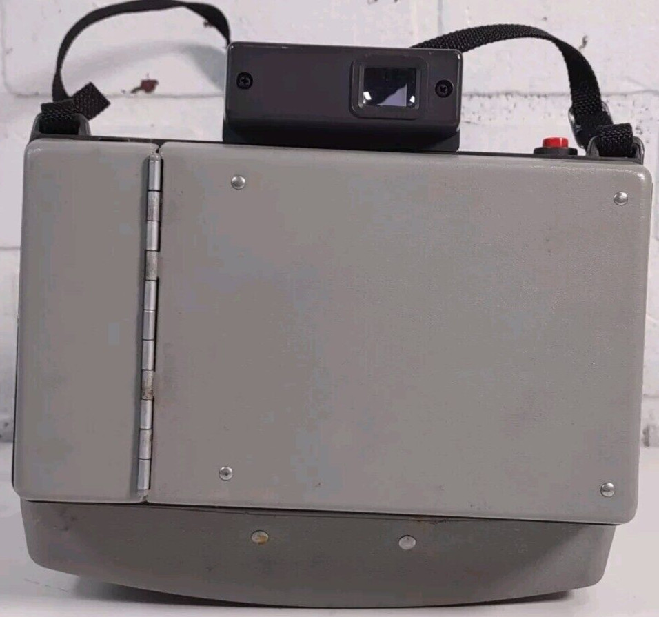 Vintage Polaroid 315 Automatic Land Instant Film Camera.