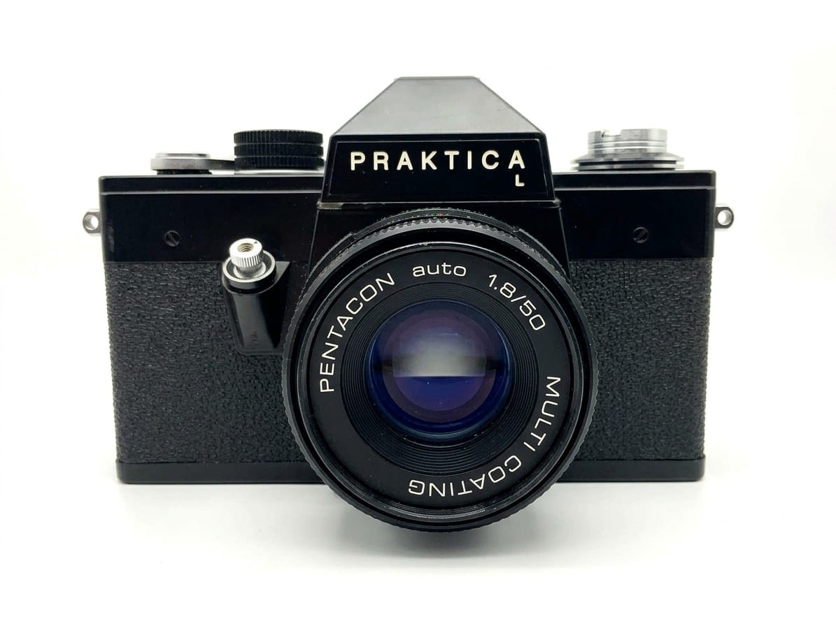EasyBuy GbR Praktica L 35mm M42 SLR Analog Black Good Pentacon 50mm f/1.8