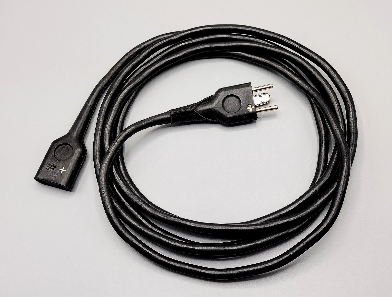 Arri Arriflex 16S, 16SB New orig factory camera power cable. Mint, Never Used !