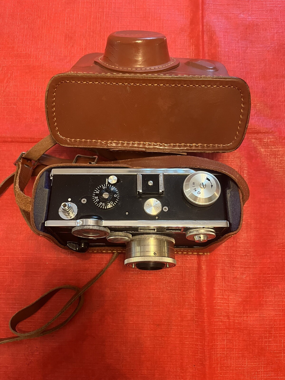 Argus C-3 35mm Rangefinder Vintage Black Film Camera Leather Case With Film Case