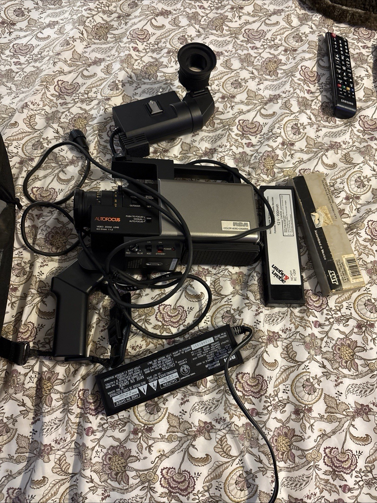 RCA CKC019 Color Video Camera Untested Being Sold As Is batteries are old
