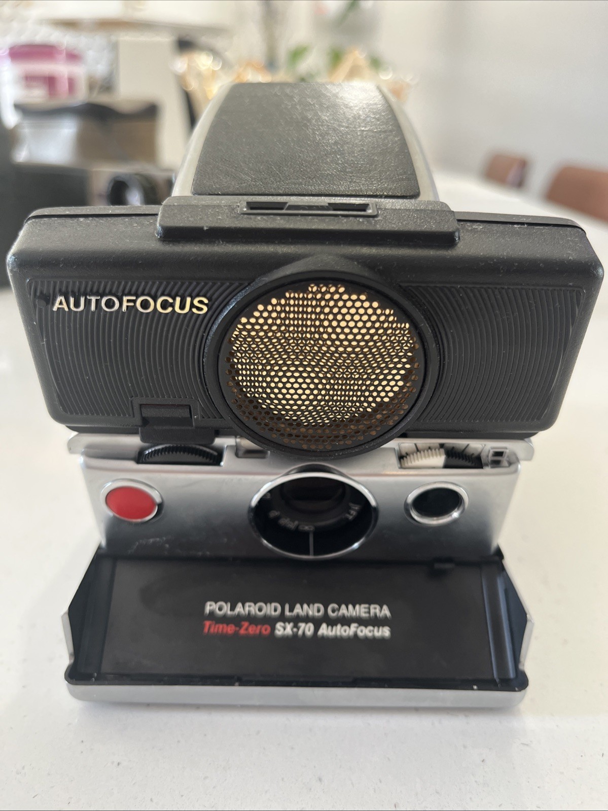 Vintage Polaroid SX-70 Sonar OneStep land camera