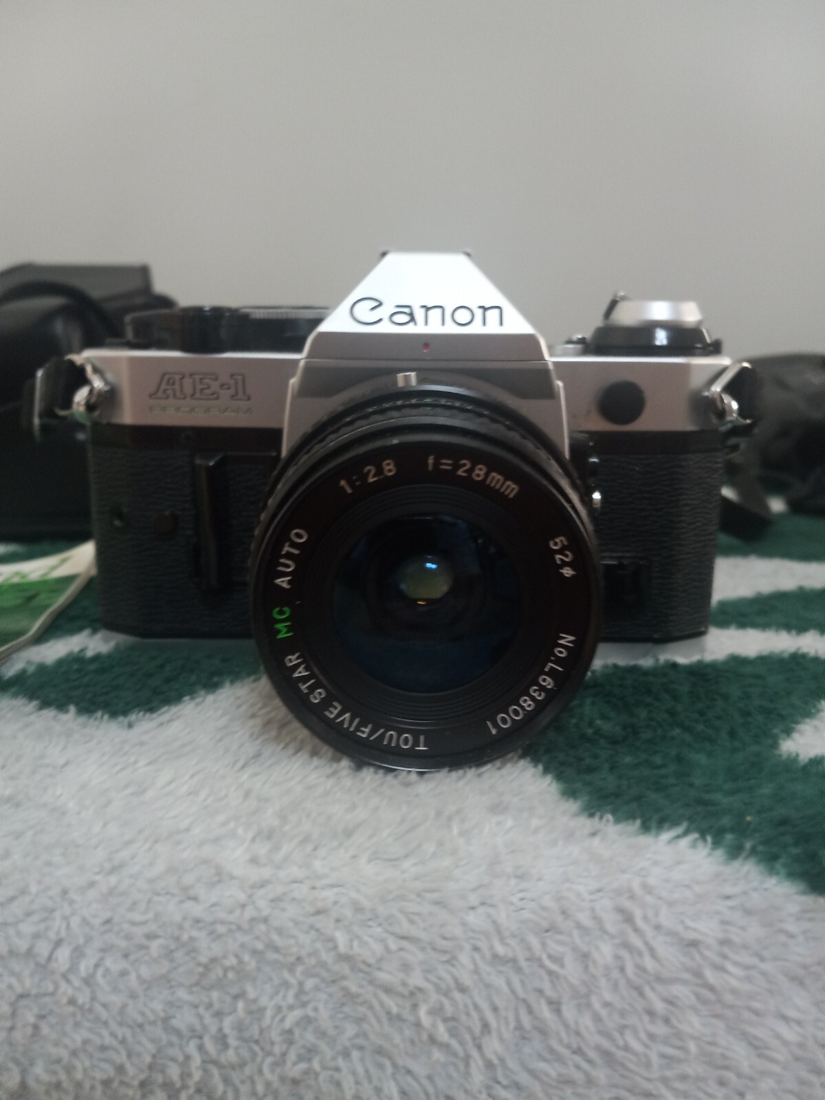 Vintage 1981 Passed Cannon AE1 Program Camera In Great Condition. 50 N 200mm