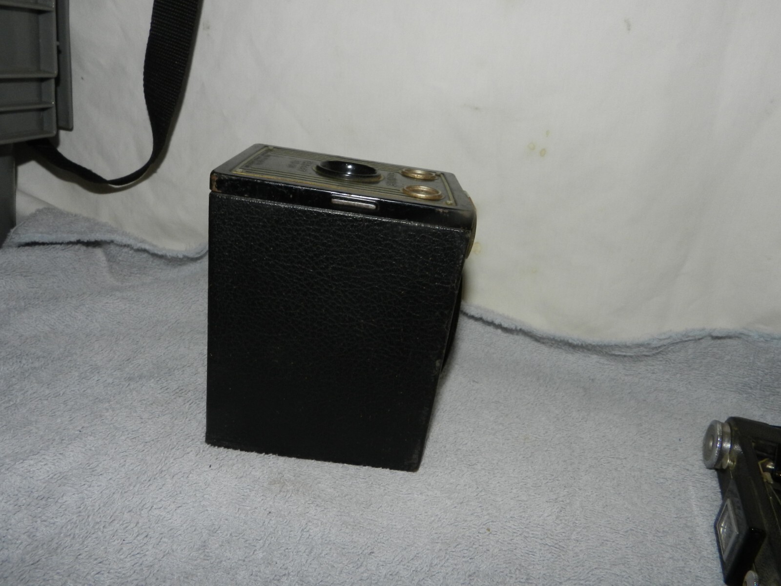 Vintage Camera: Eastman Kodak Brownie Target Six-20: box