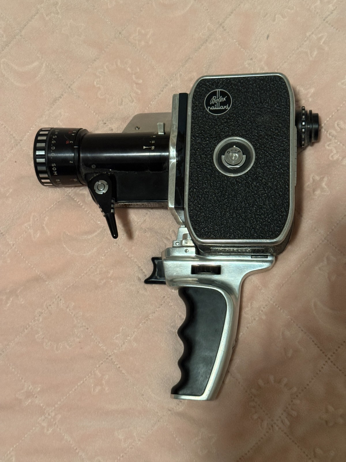 1960s Bolex Paillard P1 Reflex 8mm Movie Camera Pan-Cinor 8-40mm f/1.9 – Runs!