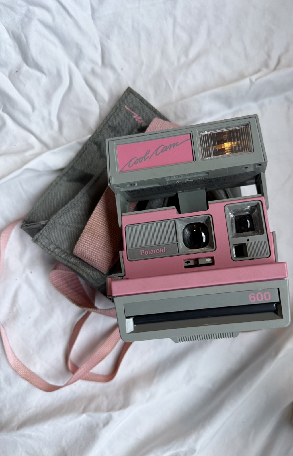 Polaroid Cool Cam 600 Vintage Instant Camera Pink Gray Classic 600 Series