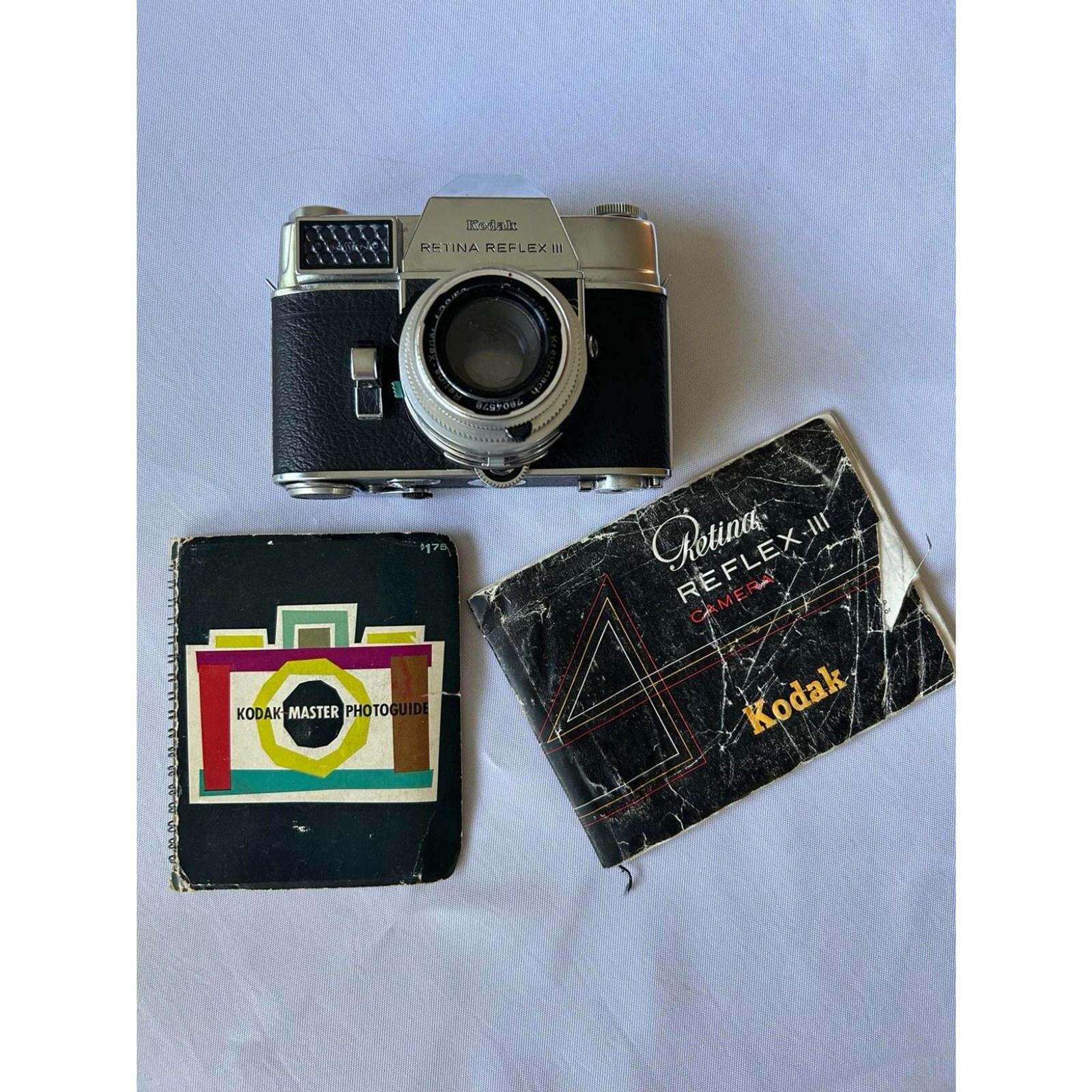 Kodak RETINA REFLEX III (SLR) Xenar f: 2.8/50mm Schneider-Krueznach lens, mint