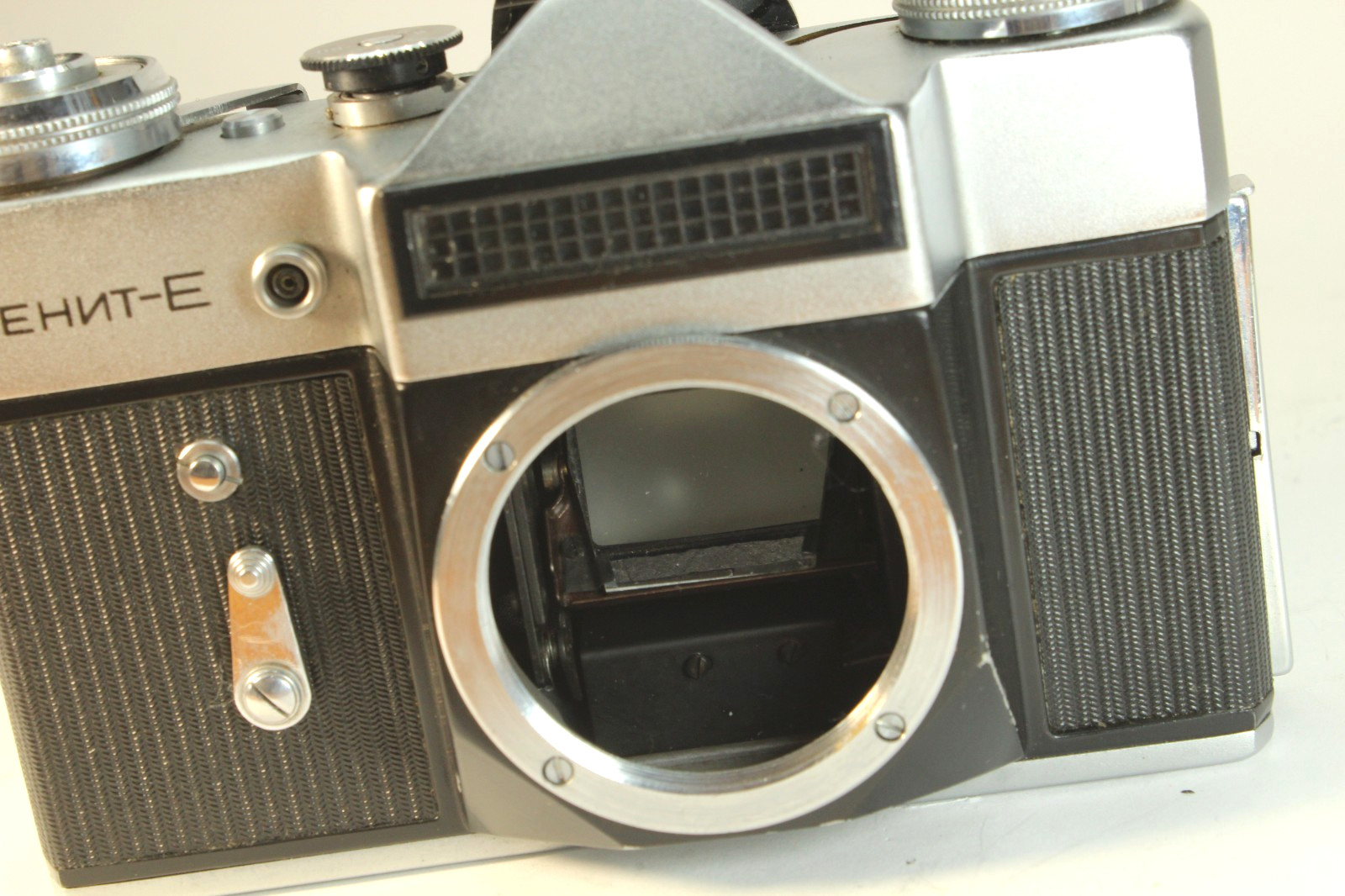 Zenit E Soviet Camera Slr Lens Helios 44 m M42, Films 35 mm Olympiada-80 USSR.