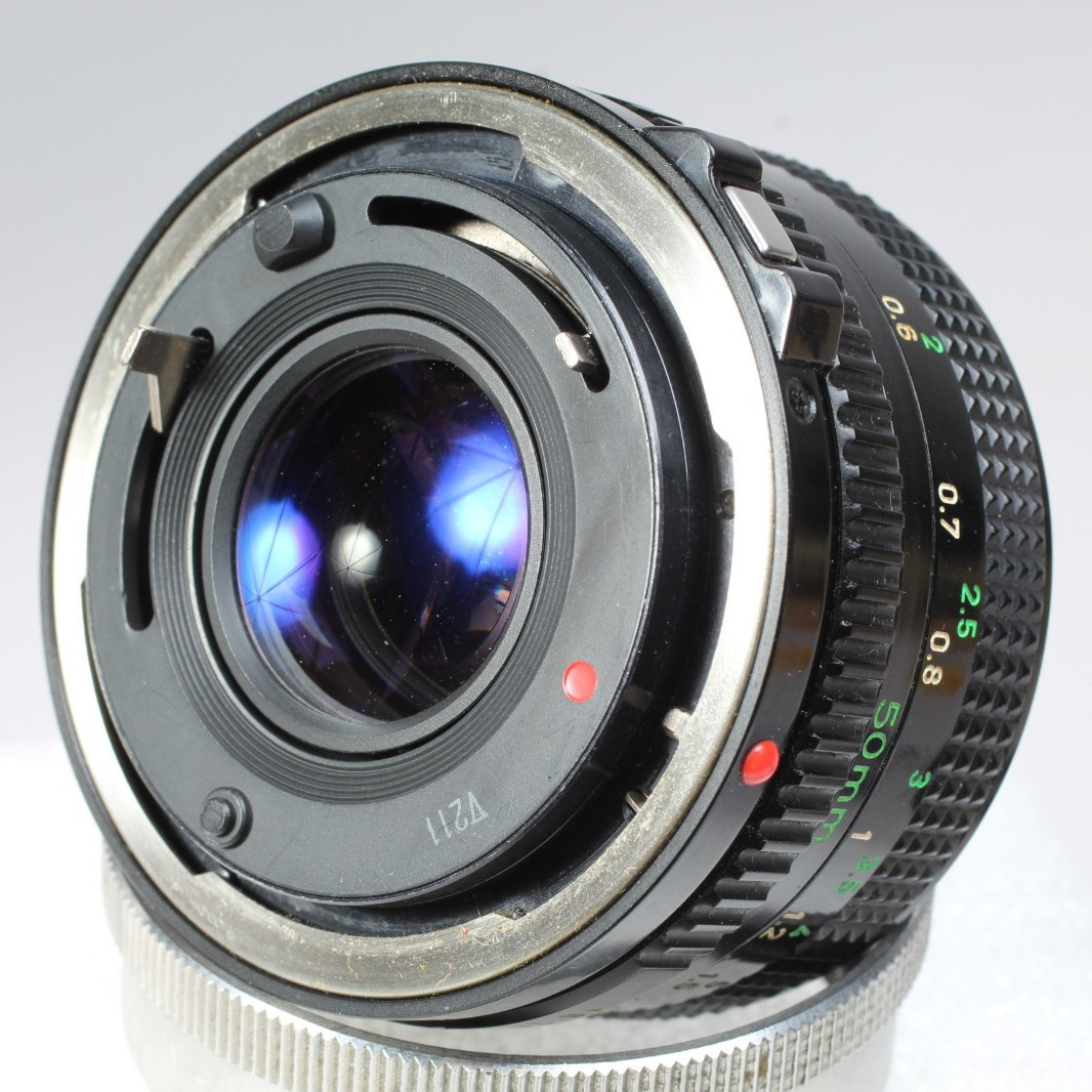 CANON F1 W 50MM F/1.8 FD LENS, HOOD, FLASH MOUNT & CAP SHUTTER GOOD METER IN-OP