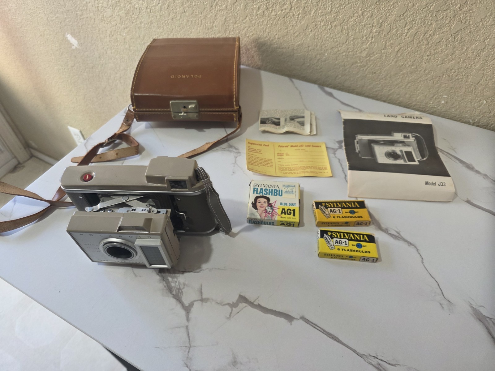 Polaroid J33 Land Camera Instant Camera Gray w/ Case Strap Manuals Flashbulbs