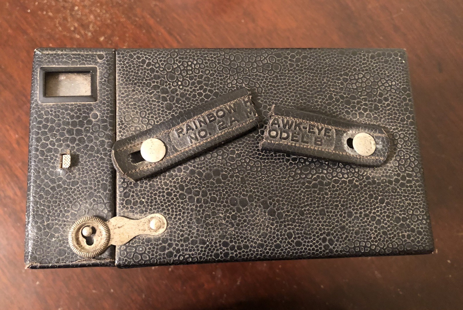 Set of 2 Eastman Kodak Brownie Box Cameras 2A Model B and Rainbow Hawkeye