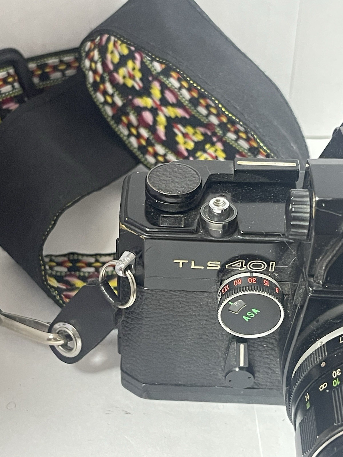 RICOH TLS 401 35mm SLR Film Vintage Camera w/Auto Rikenon f/1.7 55mm Lens
