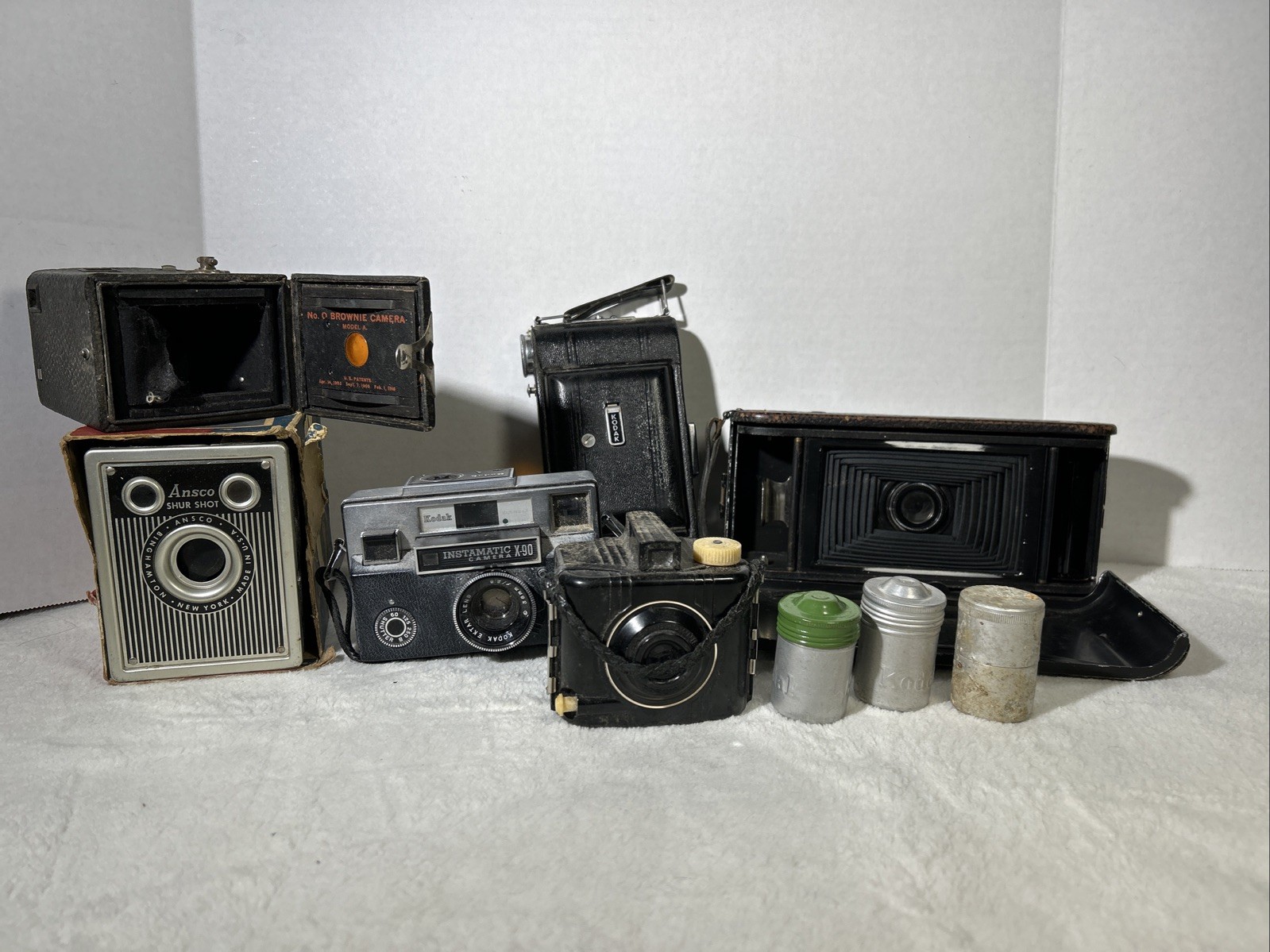 Vintage Camera Lot Of 6 W/ Film Canisters Kodak Ansco Brownie Untested As Is