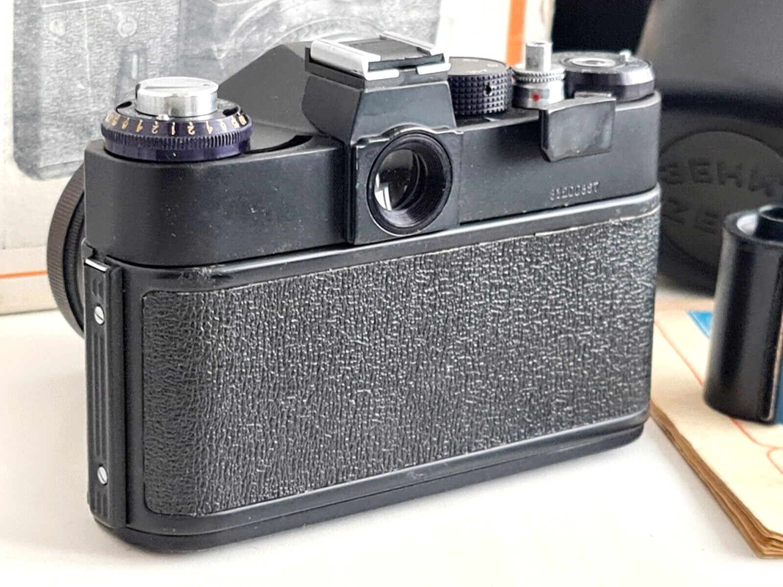 TESTED! Zenit-ET + Helios-44-2 2/58mm, USSR 35mm SLR Film Vintage Camera!