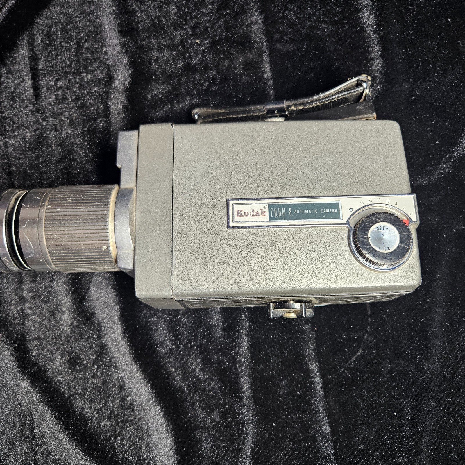 Vintage Kodak Zoom 8 Automatic Camera (Untested-Parts ONLY)