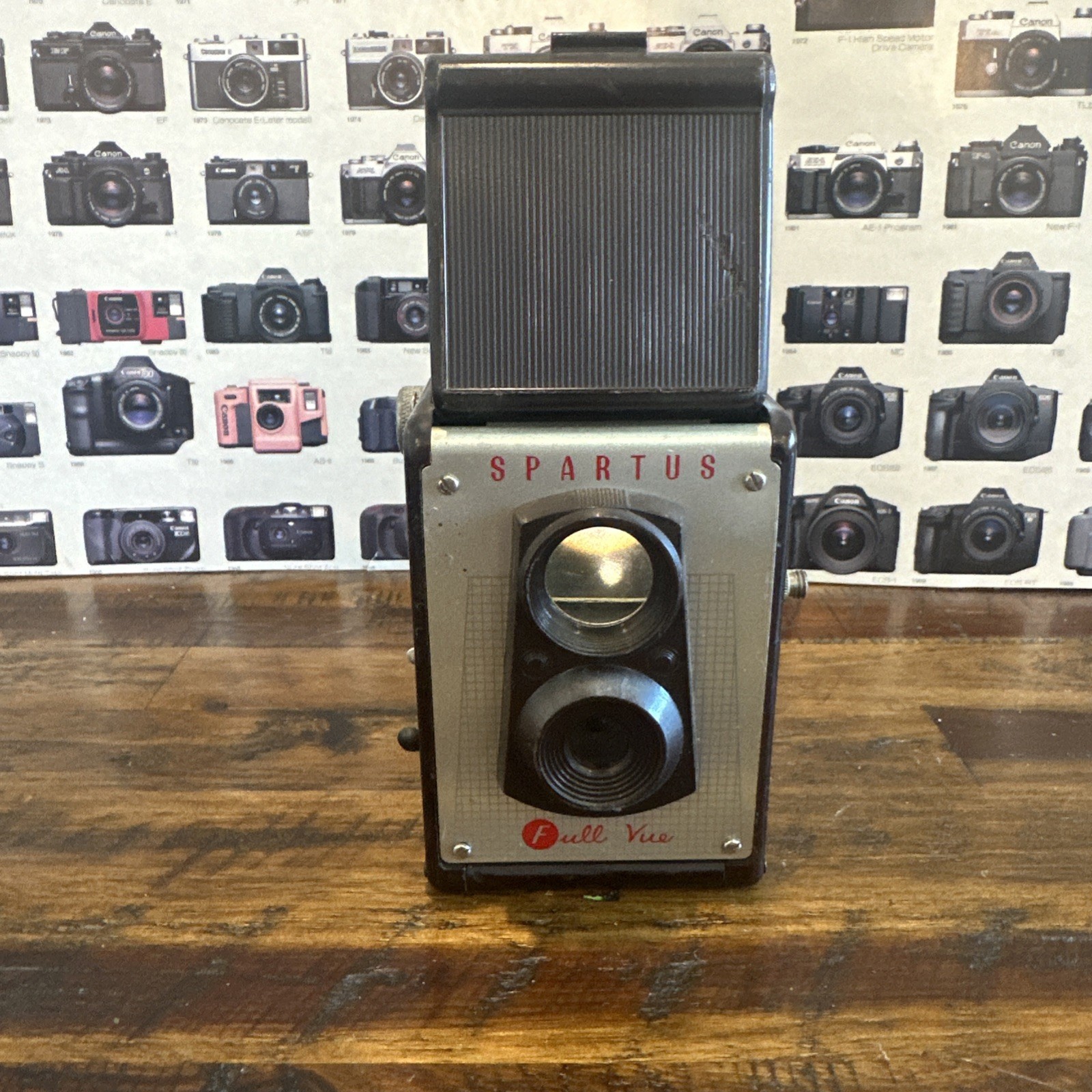Vintage Spartus Camera Full Vue Bakelite Box Camera Great For Collection Rare