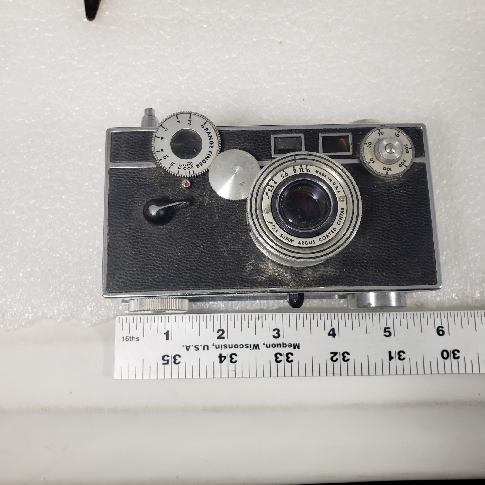 Vintage Argus 50MM Coated Cintar Model C3 Camera Rangefinder Cow Leather Case