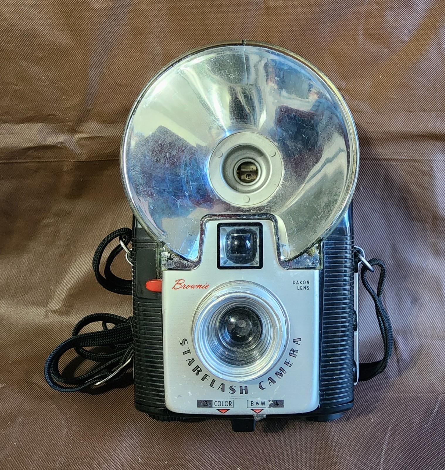 ☆Vintage Kodak 24T Brownie Starflash Outfit Camera w/ Original Box