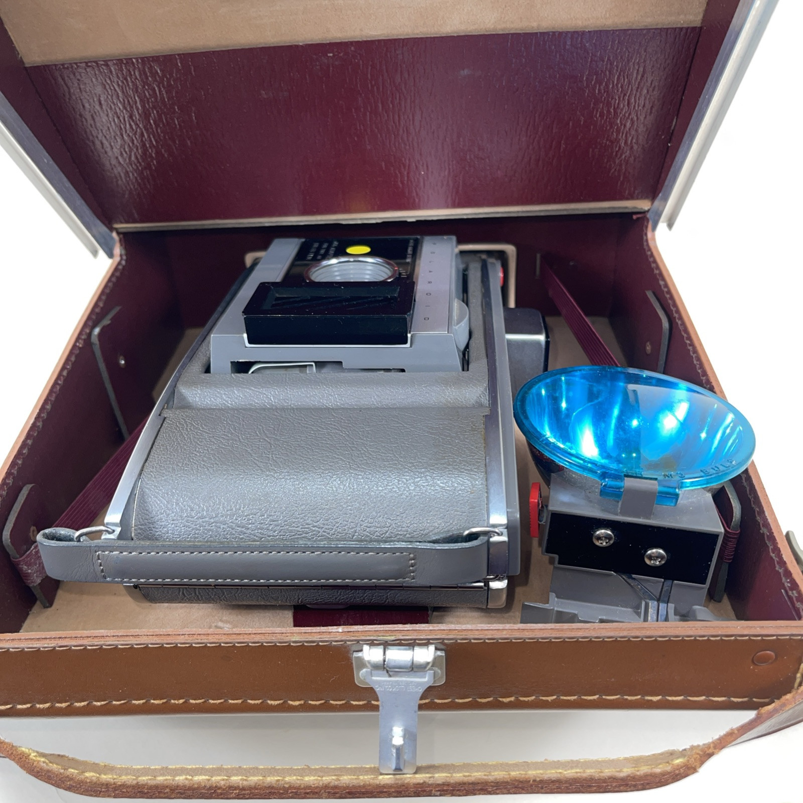 Polaroid Land Camera Model J66 with Case. Vintage Collectible Camera Retro