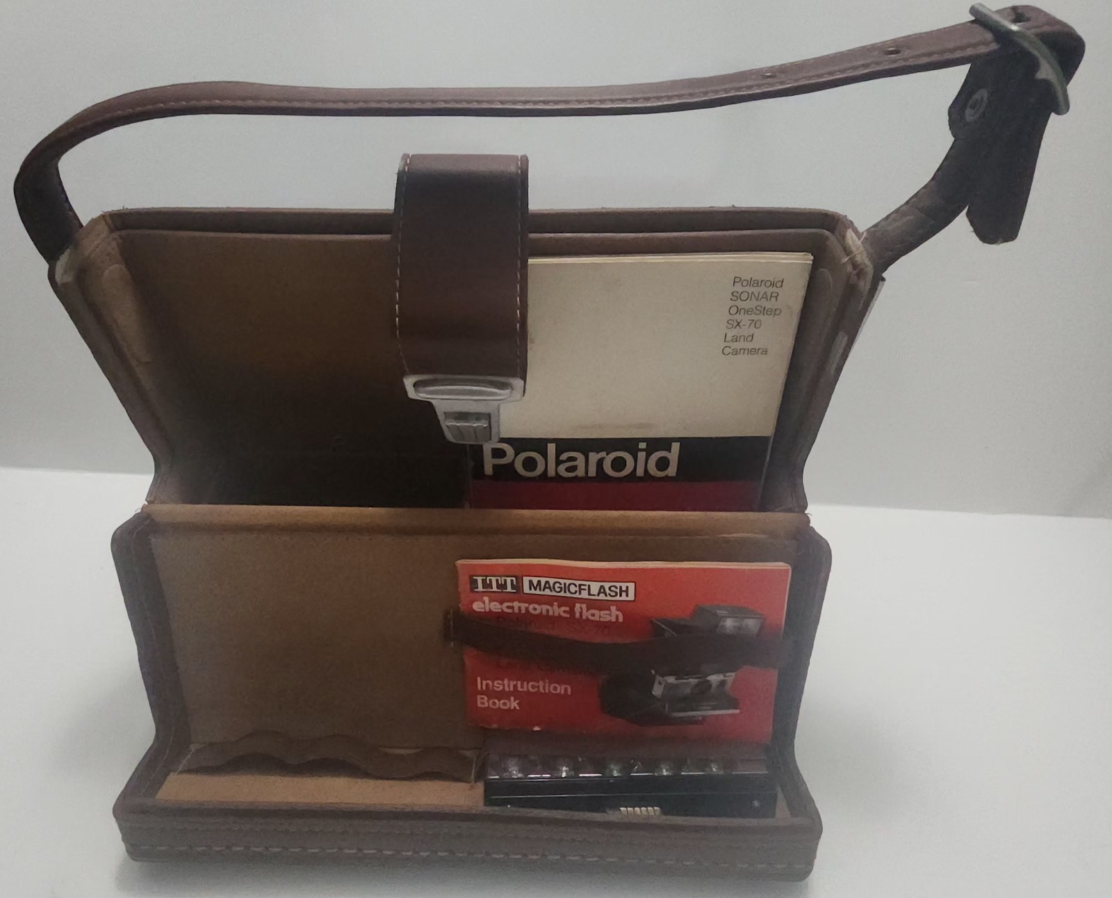 VTG Polaroid Sonar OneStep SX-70 Camera Case Brown Leather w/ Manuals Flash Bar