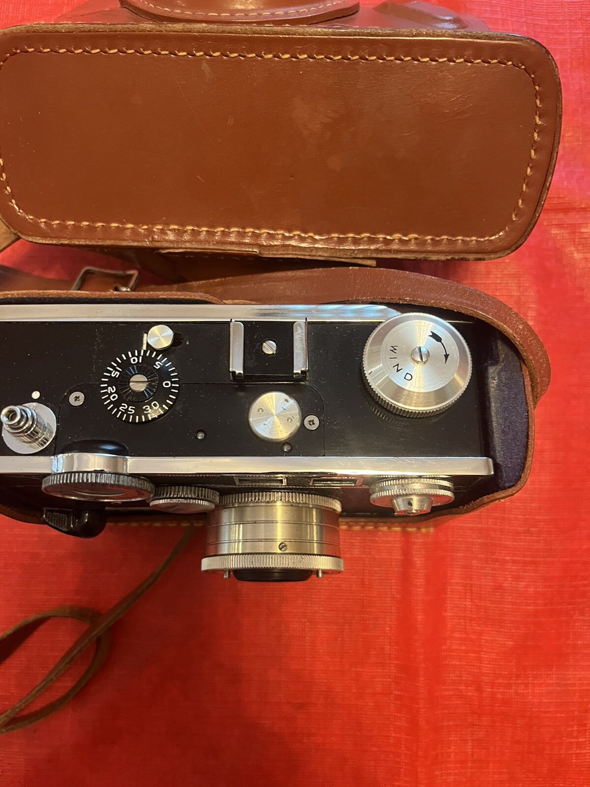 Argus C-3 35mm Rangefinder Vintage Black Film Camera Leather Case With Film Case