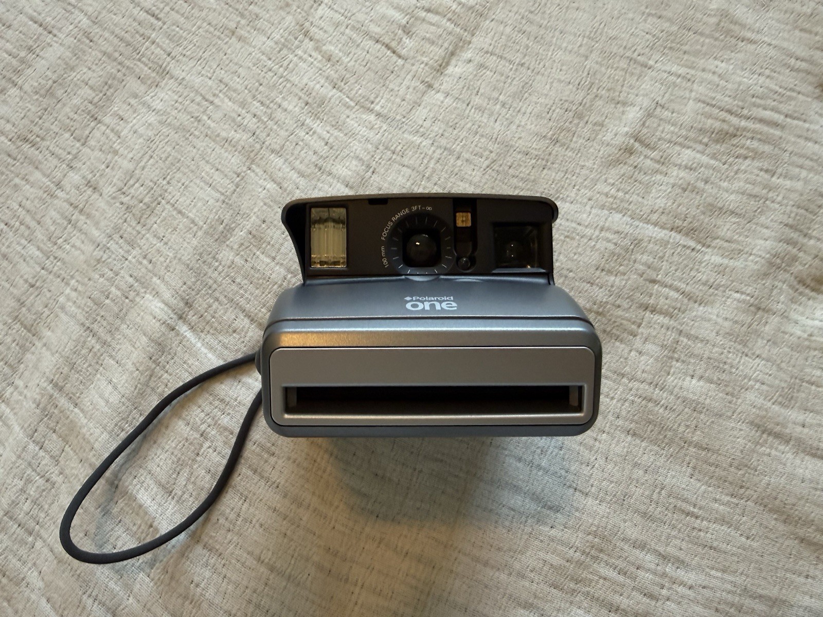 Vintage Polaroid One 600 Camera Classic Instant Film Silver Pop Up Photography