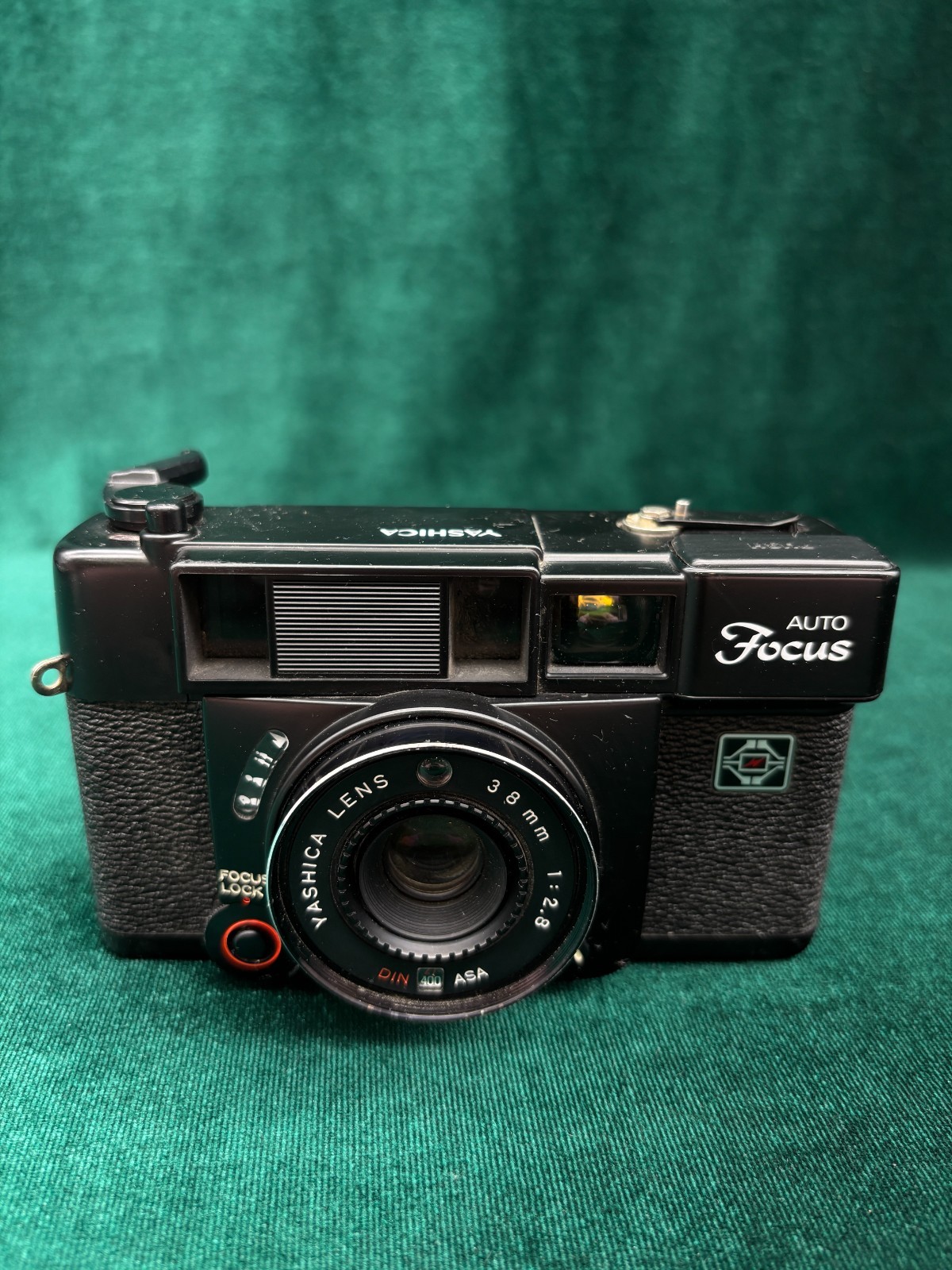 Vintage Yashica Auto Focus Untested