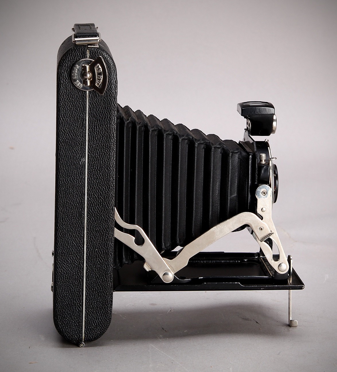 Vintage Kodak Art Deco Folding Camera Junior Six-16 Series II New Original Box