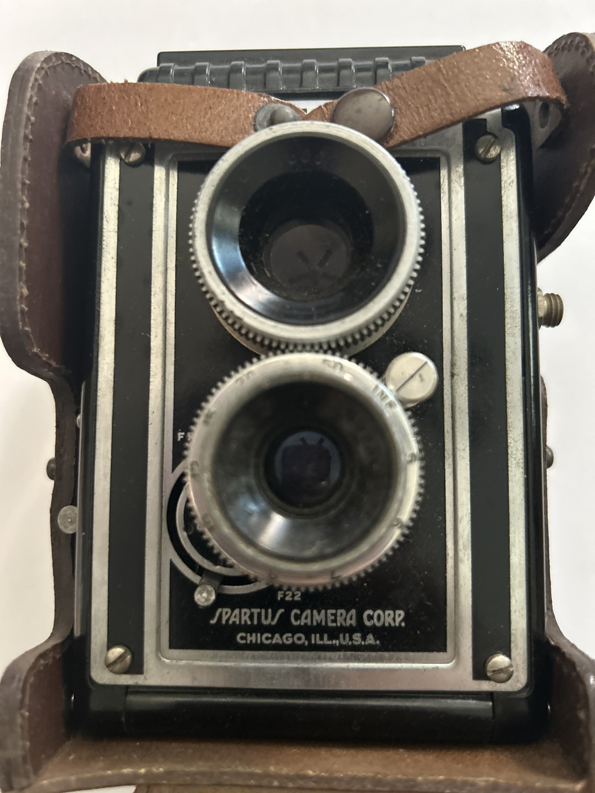 Camera Spartus Full-Vue Box Camera For Film Photography W/ Leather Case Vintage