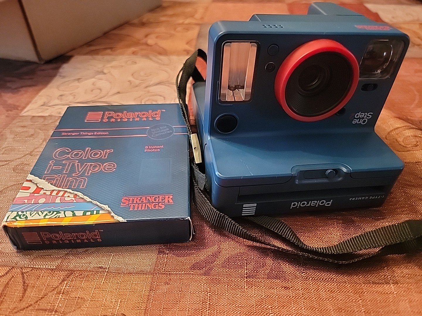 Stranger Things Polaroid One-Step2 I Type Instant Film Camera w/Sealed Box Film