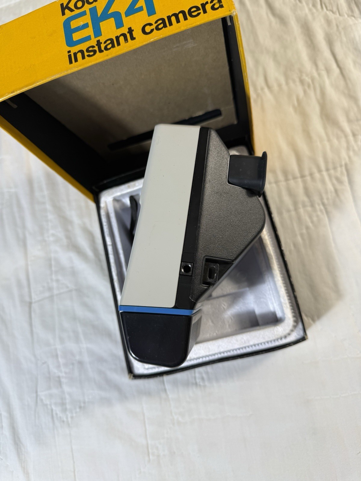 Kodak EK4 Instant Camera w/ Original Box Vintage 1970s Collectible Untested