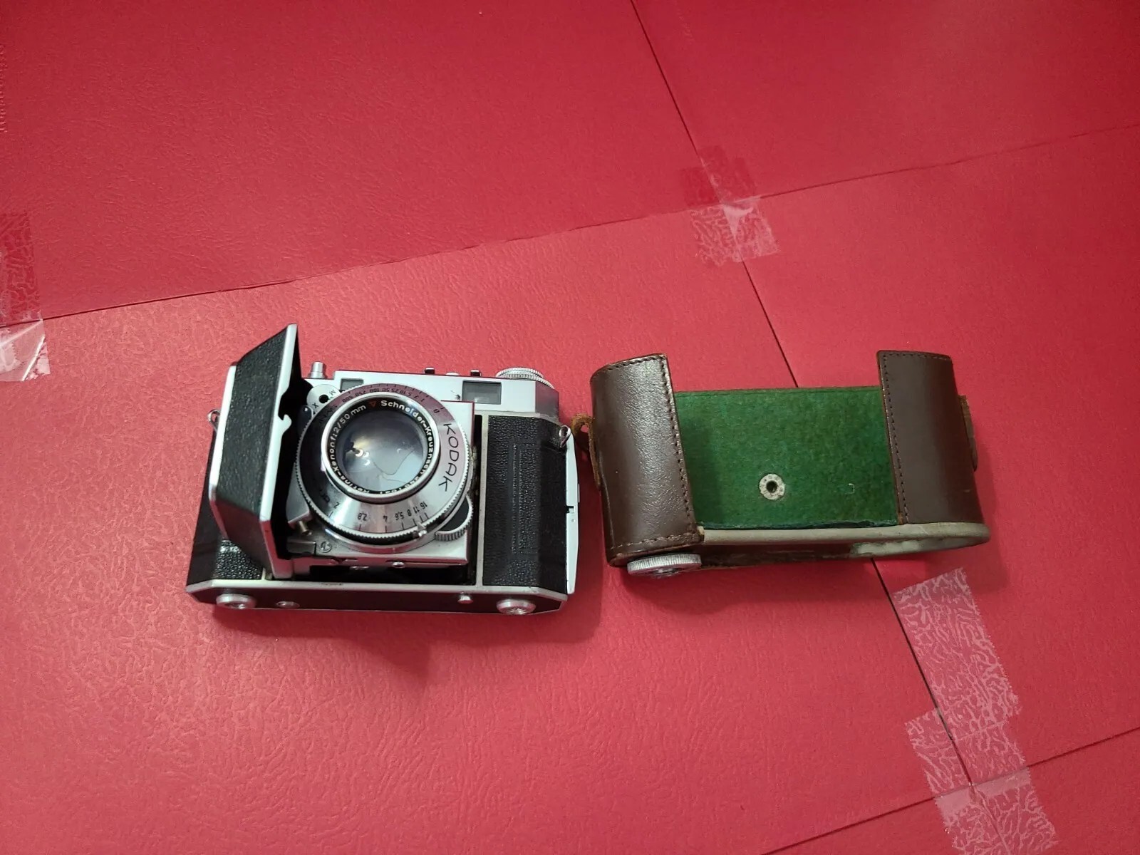 Vintage Kodak Retina IIA 2a Camera Schneider-Kreuznach Xenon 50mm f/2.0 w Case