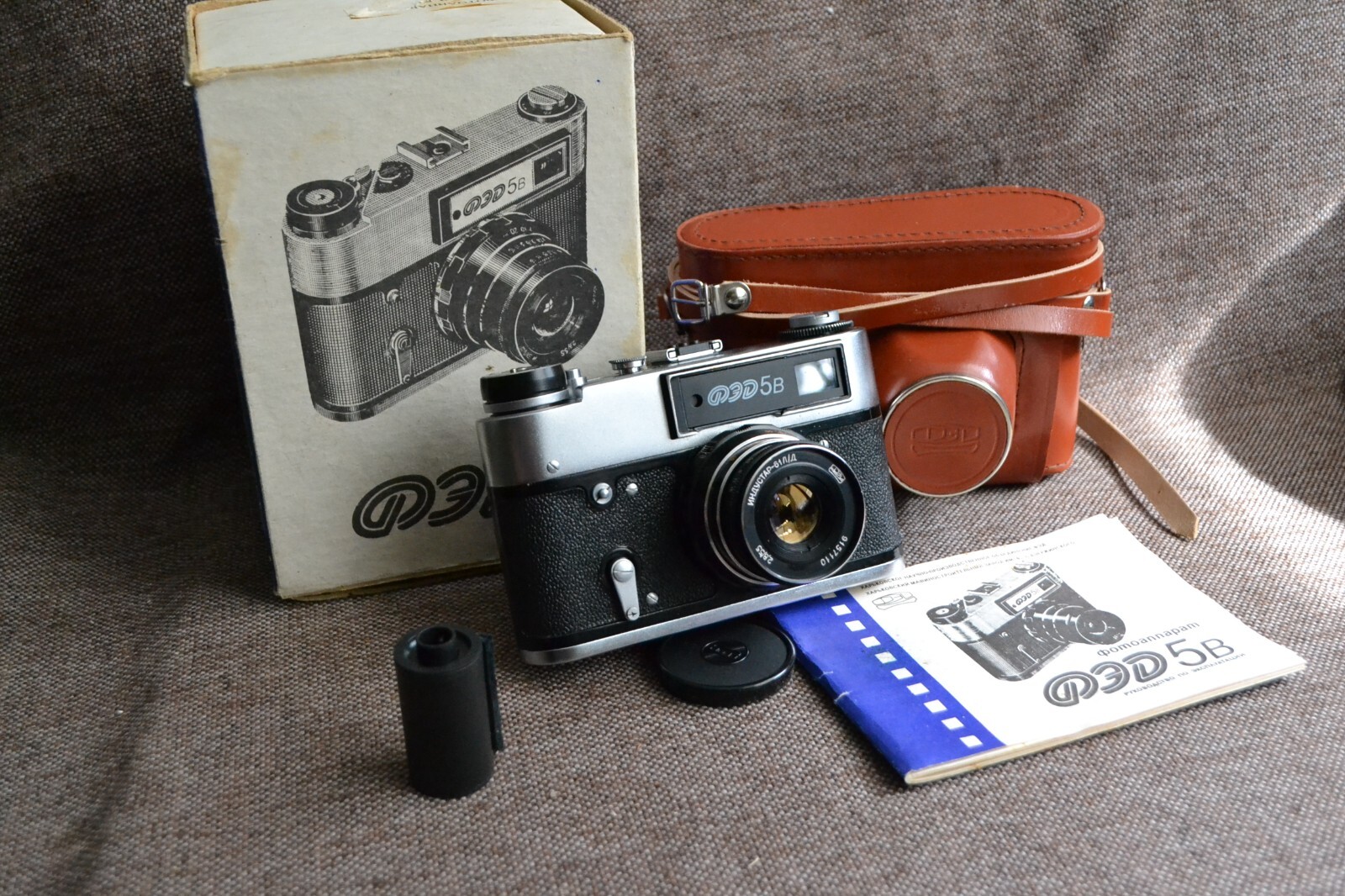 EXC! SOVIET rangefinder camera USSR “FED 5B (FED-5V)”, FULL SET
