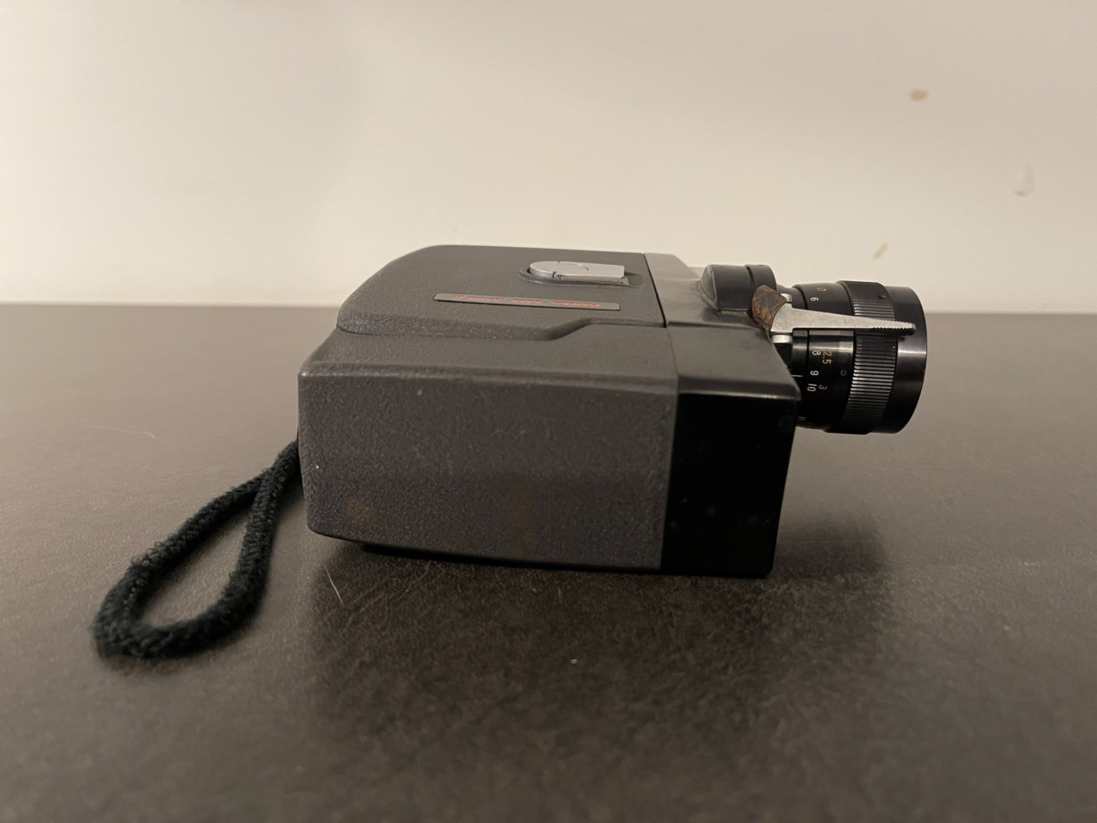 Vintage Koma-Lux Zoom 8 Film Movie Camera Japan Untested