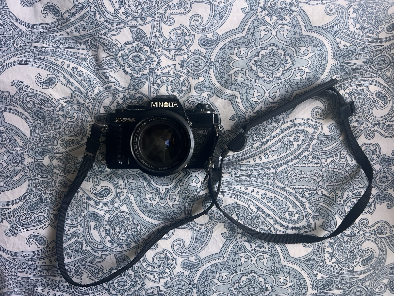 Minolta X-700 35mm SLR Film Camera Black Body with Lens Included